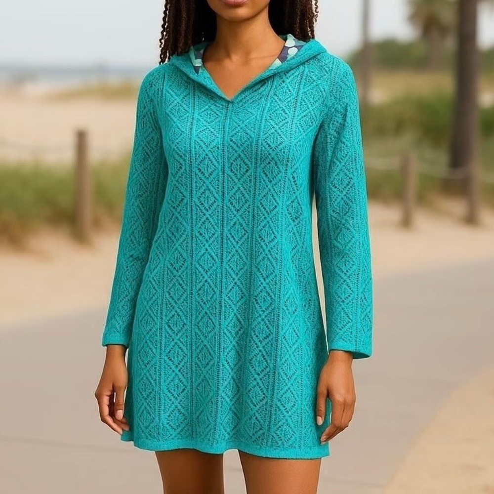 *FIRM PRICE* Title Nine Cutout Hooded Swim Beach Cover-Up